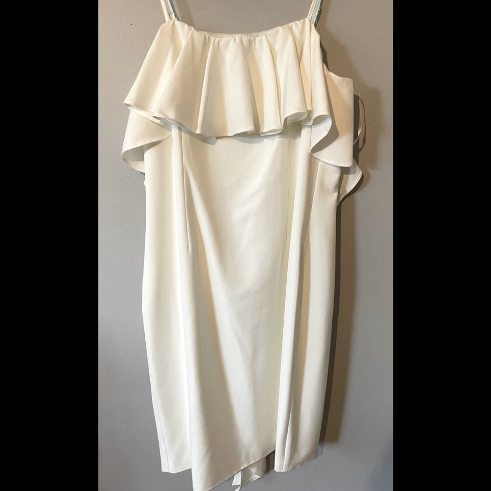 NWOT Gracia White Dress